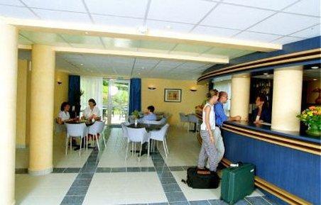 Ocean Aparthotel 4*